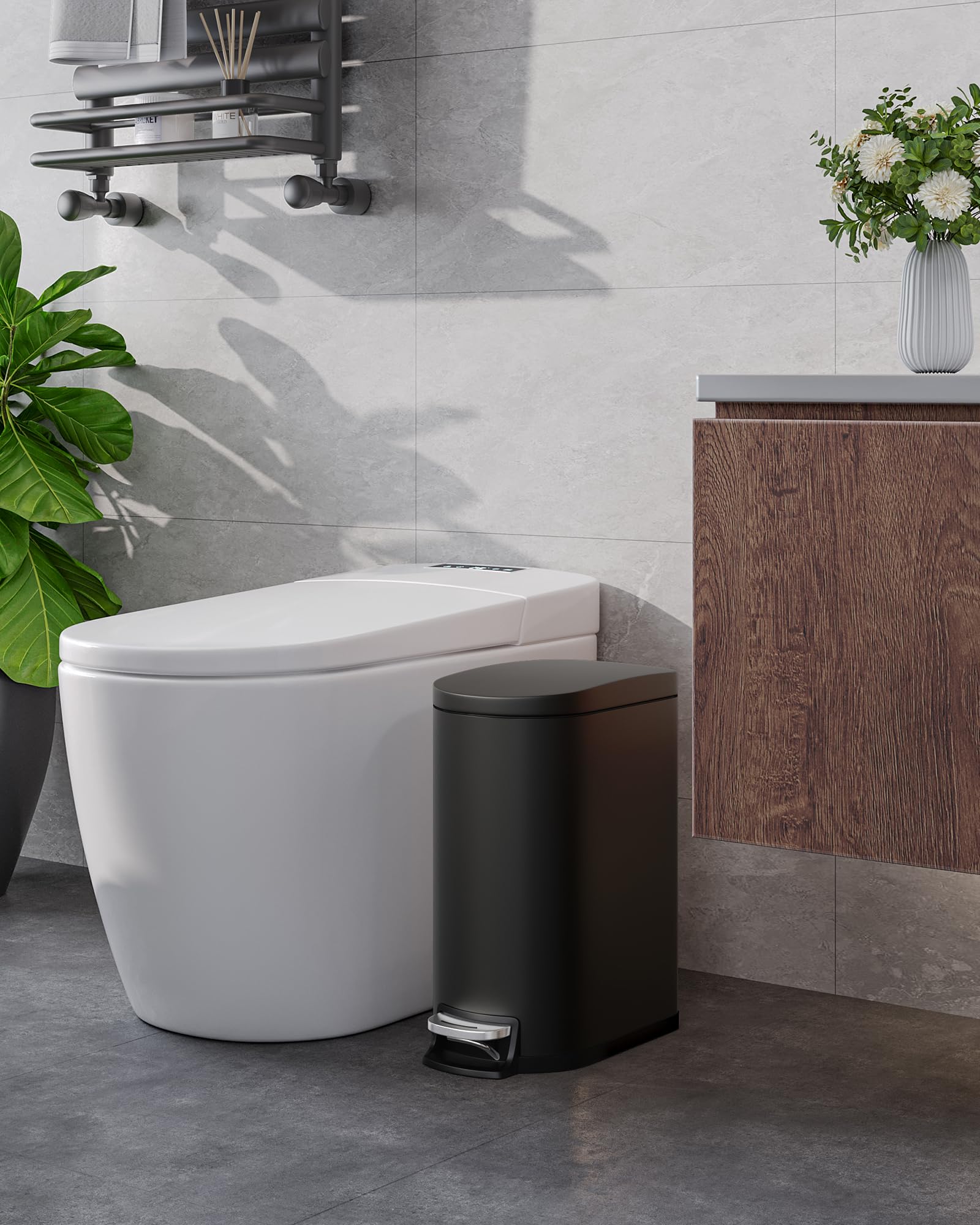 Poubelle de salle de bain Garvee en métal, 10 L, avec couvercle à fermeture douce et pédale, pour chambre et salle de bain, noire, compacte et antirouille.