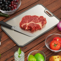 Planche à découper Garvee en titane avec rainures profondes pour le jus, double face, pour la cuisine et l'extérieur, différentes tailles, couleur titane