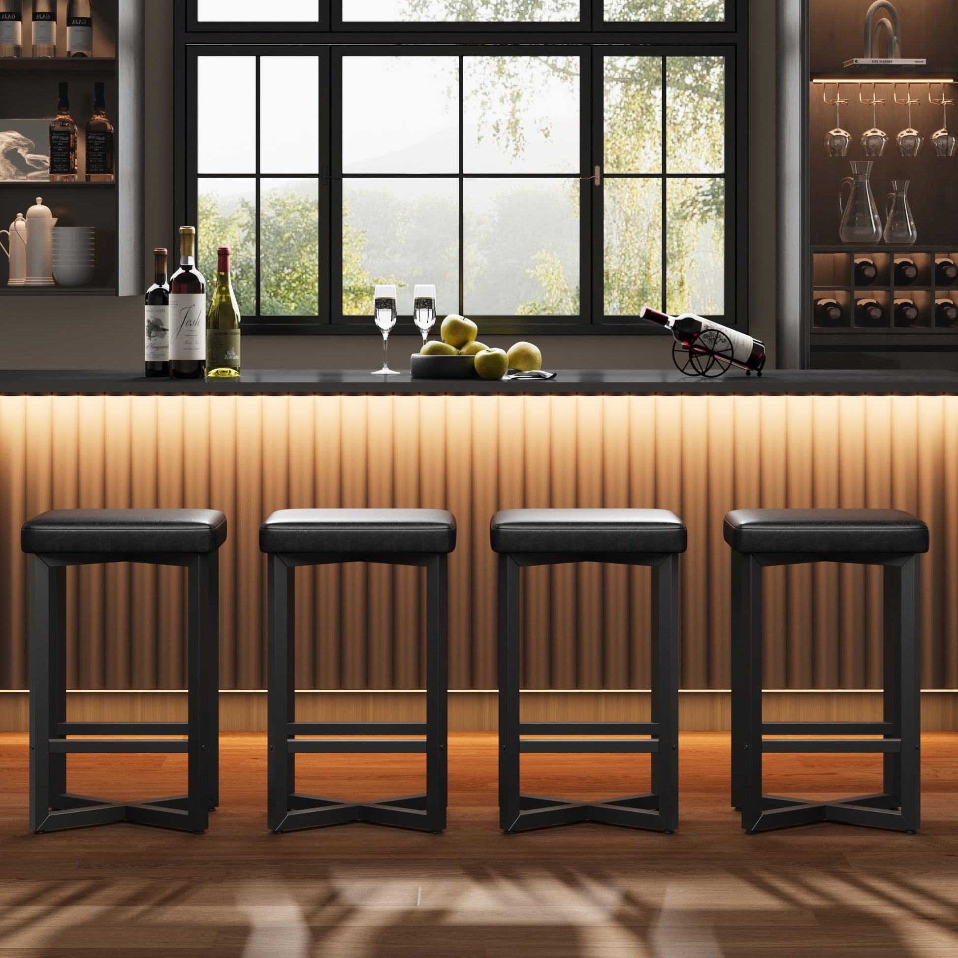 Ensemble de 4 tabourets de bar Garvee, 62,5 cm, revêtement en similicuir, structure en métal, sans dossier, idéal pour îlot de cuisine ou salle à manger, style moderne