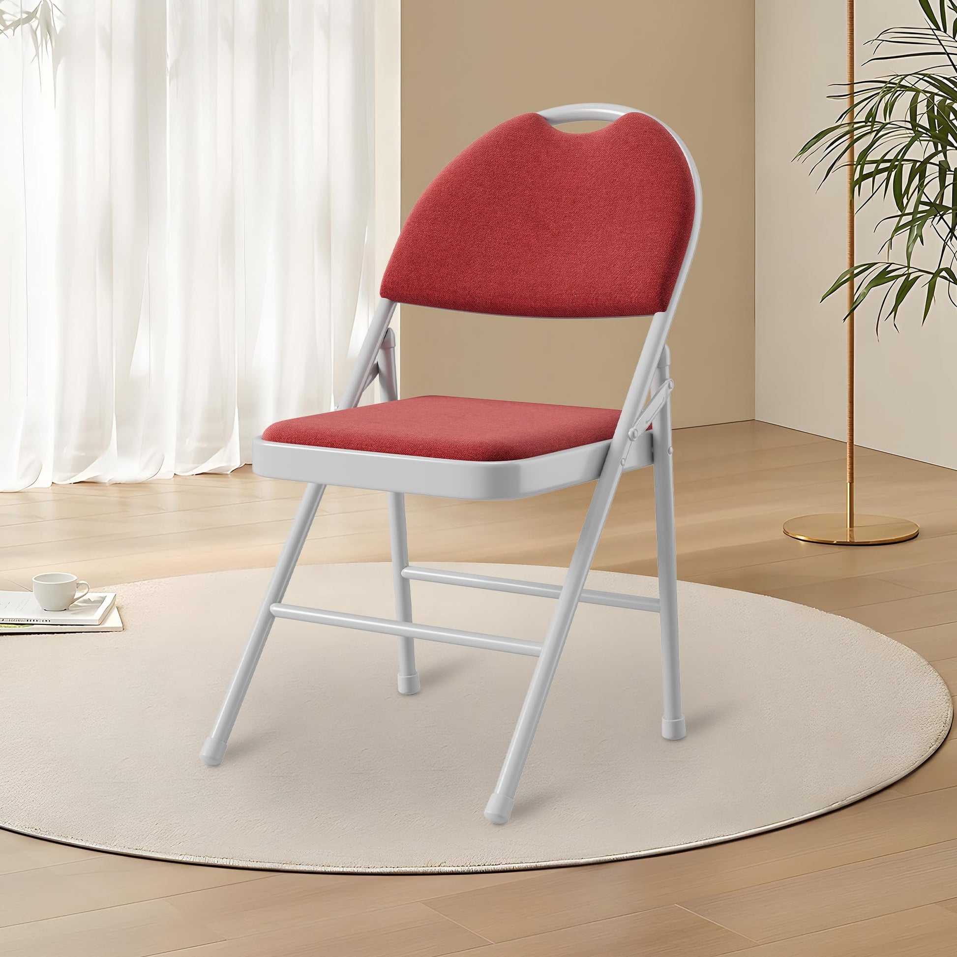 Ensemble de 4 chaises pliantes Garvee avec coussins, structure en métal, pliables, revêtement en similicuir, ergonomiques, empilables, rouges, idéales pour le camping et le bureau.