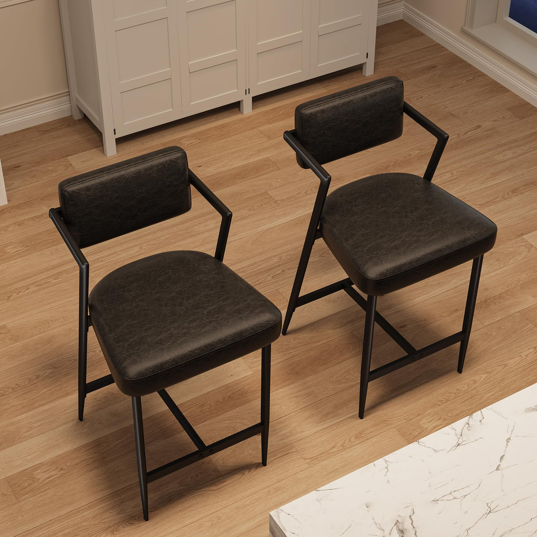 Garvee Ensemble de 2 tabourets de bar, chaises rembourrées avec dossier et repose-pieds pour cuisine et bar, 68 cm, cuir PU noir résistant à l'eau