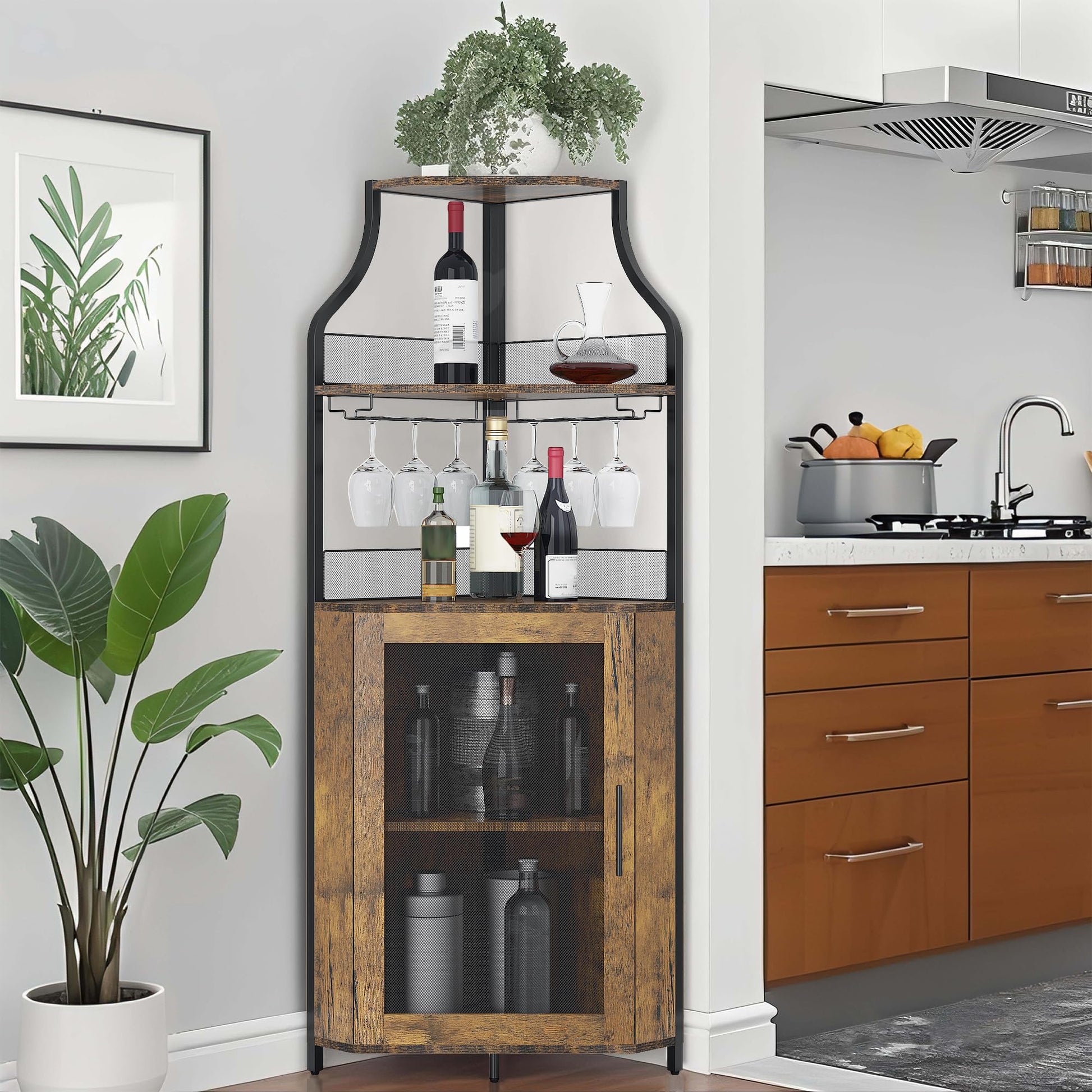 Meuble bar d'angle Garvee pour spiritueux avec étagères réglables, 155 cm, structure en métal, porte grillagée, MDF, pieds antidérapants, anti-basculement, cuisine et salon
