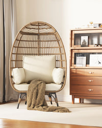 Fauteuil œuf surdimensionné Garvee en résine tressée avec structure en acier, ergonomique, résistant aux intempéries, pour terrasse/salon, compact, élégant, en rotin résistant aux UV, 4 coussins