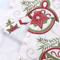 Nappe de Noël Garvee en polyester, 132 x 132 cm, imperméable, résistante à l'huile et facile à nettoyer, motif Noël rouge, idéale pour les fêtes et les repas en salle.