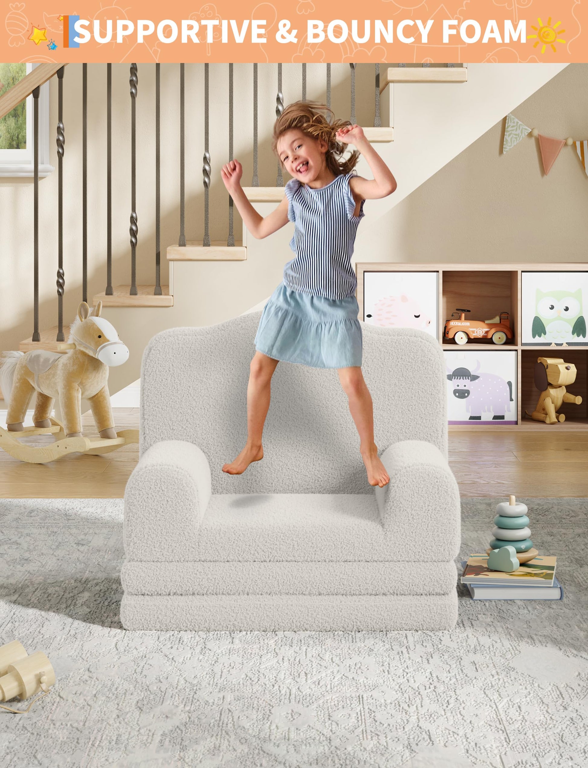 Canapé enfant Garvee 2-en-1 pliable, coussin doux en sherpa, mousse haute densité, antidérapant et sécuritaire pour la salle de jeux, 58 x 132 x 33 cm, blanc