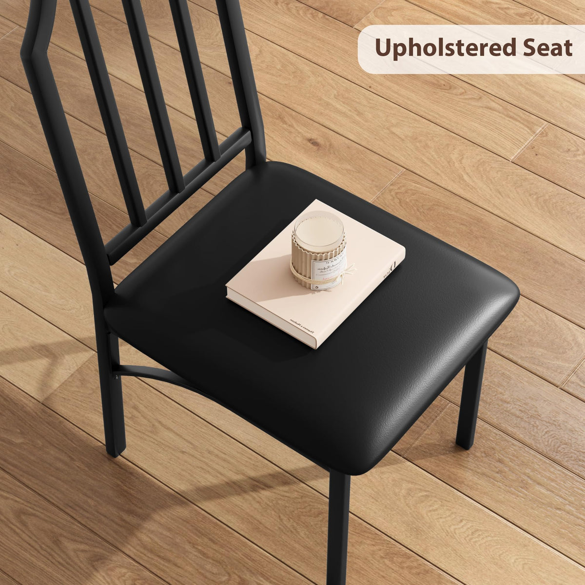 Ensemble table et chaises Garvee pour 2 personnes, design biseauté, chaises rembourrées en PU, structure en MDF et acier, compact, idéal pour les petits espaces, 111 x 70 x 78 cm, noir