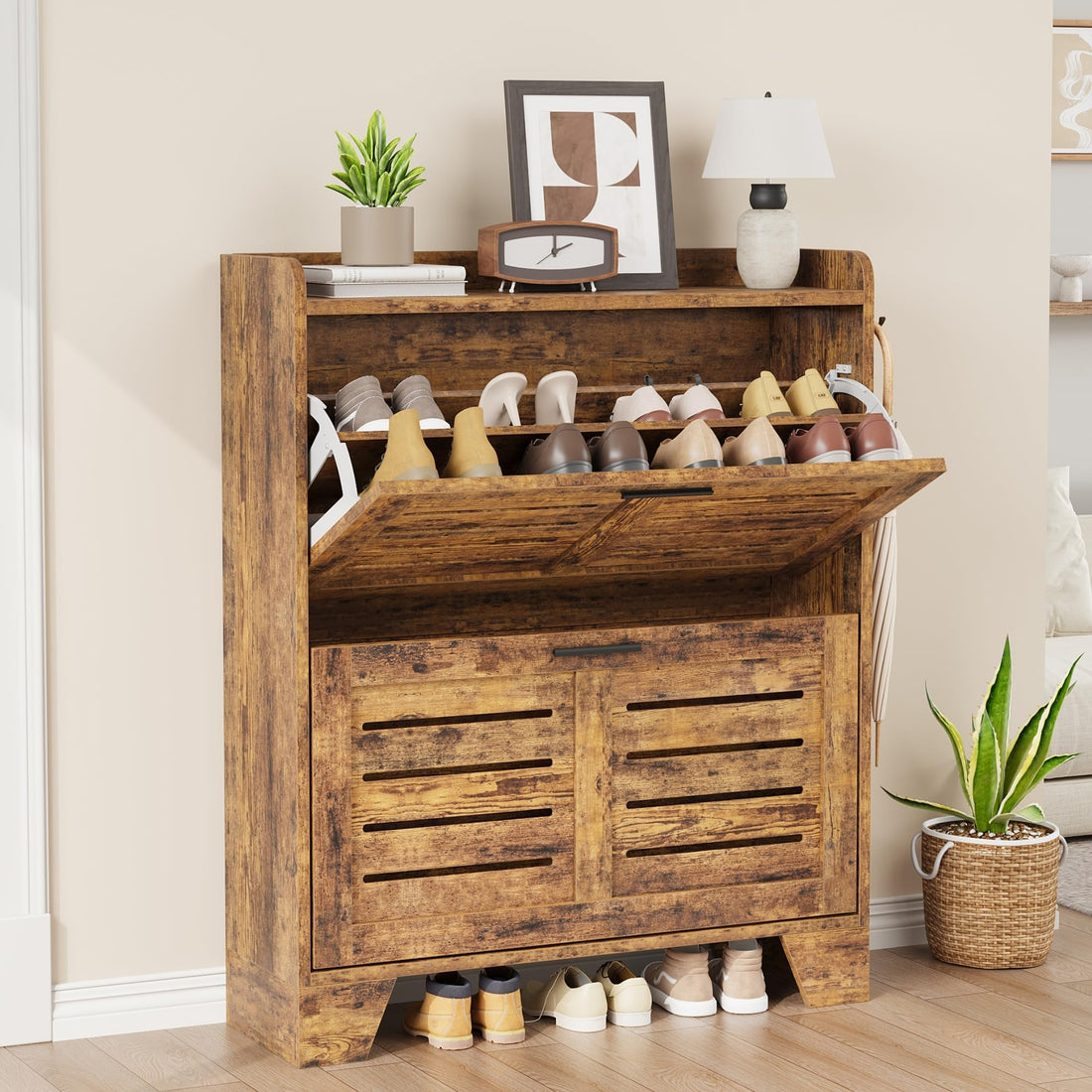 Meuble à chaussures Garvee pour entrée avec 2 tiroirs abattants, organisateur de chaussures étroit en bois P2, ventilé, résistant aux rayures, avec crochets pour entrée et garage, 35 cm, couleur bois