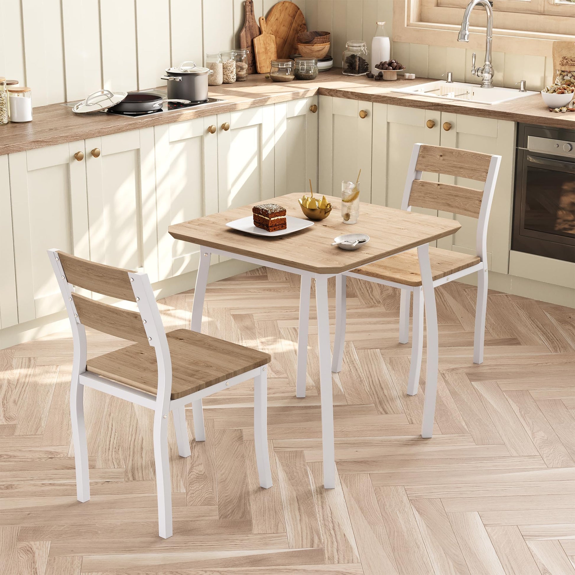 Ensemble de salle à manger Garvee pour 2 personnes avec table carrée et pieds en forme de O, structure en métal et chaise rembourrée, blanc et naturel, idéal pour les petites pièces et les appartements.