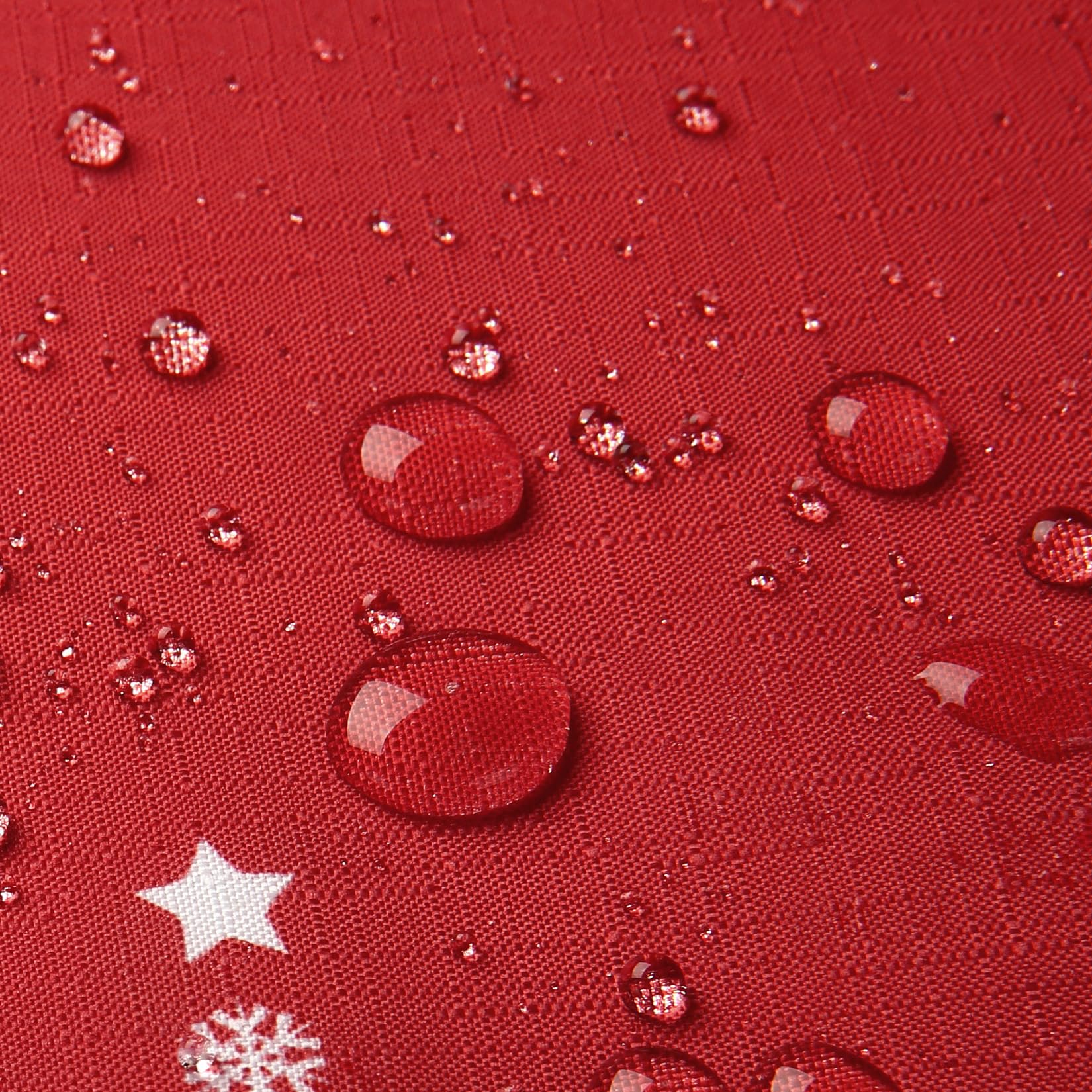 Nappe de Noël ronde Garvee à motif flocons de neige et sapin, imperméable, infroissable, rouge, 152 cm (60 pouces), idéale pour la salle à manger et les repas de fêtes.