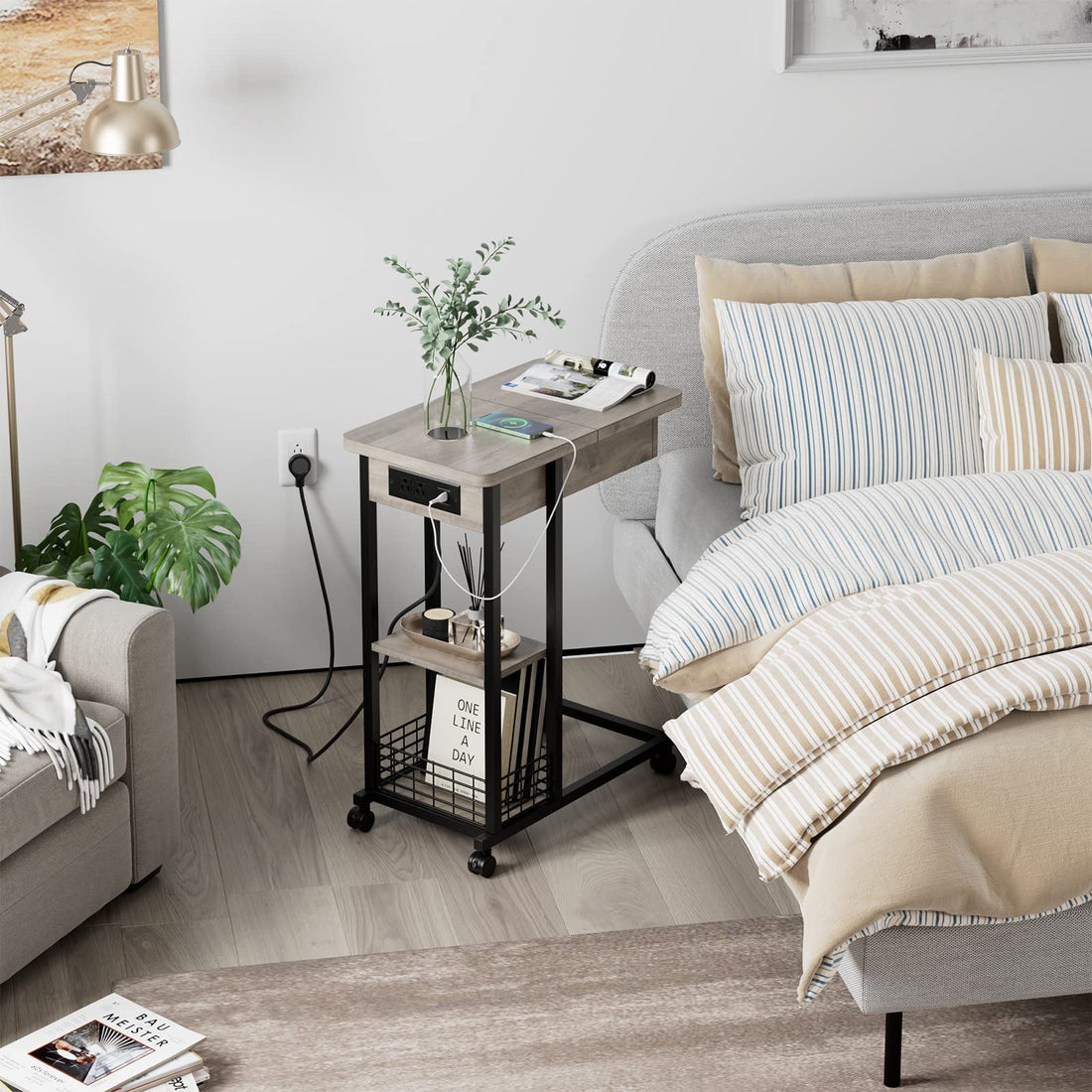 Garvee table d’appoint en C avec station de charge, 3 niveaux, mélamine grise