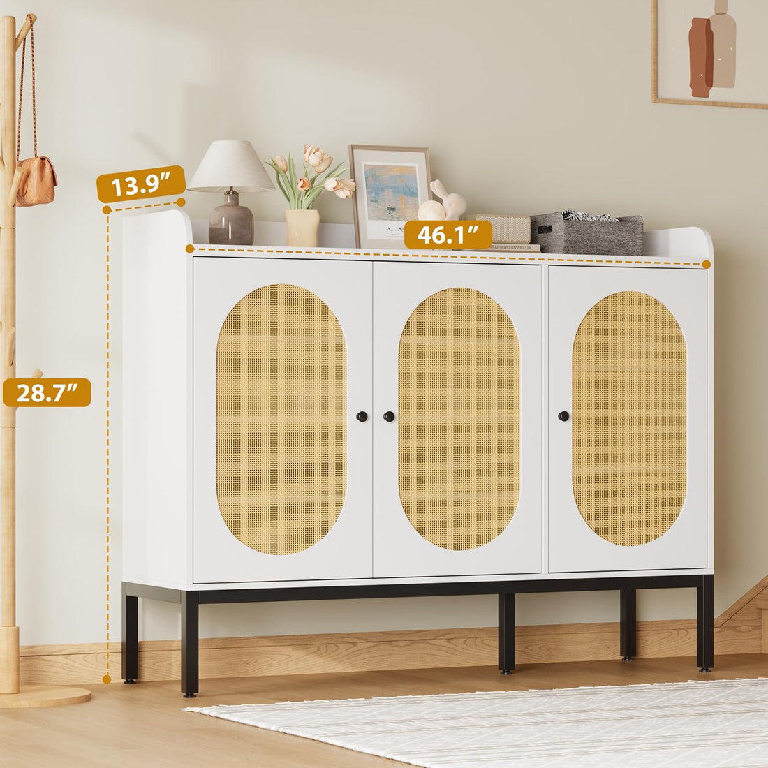 Meuble à chaussures Garvee avec 3 portes en rotin, étagères réglables, en MDF blanc, idéal pour l'entrée et le salon, grand espace de rangement, 117 cm (L) x 35 cm (l) x 73 cm (H)