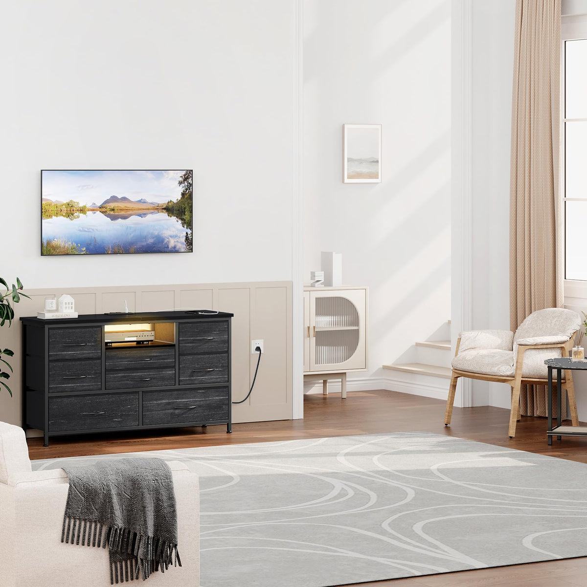 Garvee commode à 8 tiroirs, 3 prises électriques et 2 ports USB, meuble TV avec éclairage LED pour chambre, salon ou entrée, 120 cm, gris