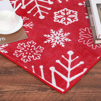 Tapis de couloir Garvee Soft Christmas à motif flocons de neige, lavable et antidérapant, idéal pour l'entrée et la cuisine, 60 x 230 cm, rouge