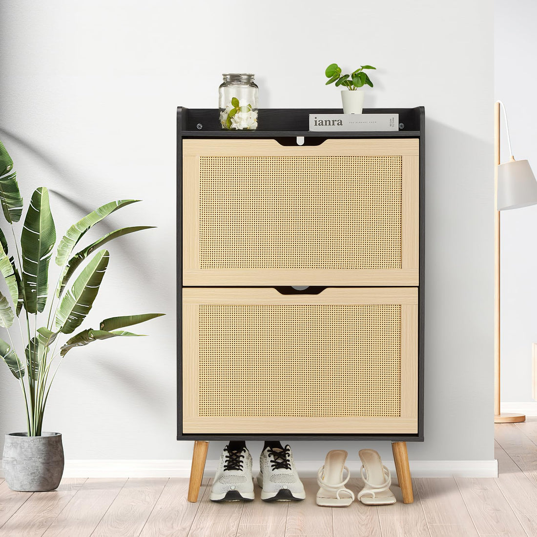 Meuble à chaussures Garvee pour entrée avec organiseur en rotin, tiroir rabattable, aéré, compact, 98,2 x 60 x 23,5 cm, MDF, couleur naturelle