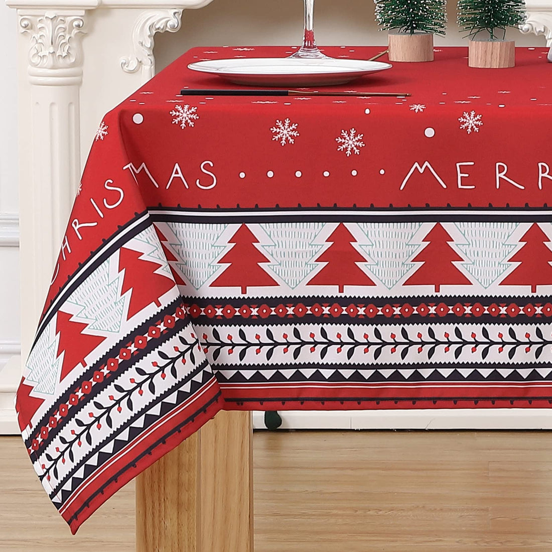 Nappe de Noël Garvee, rouge, en toile cirée imperméable avec sapin de Noël, rectangulaire, 137 x 229 cm