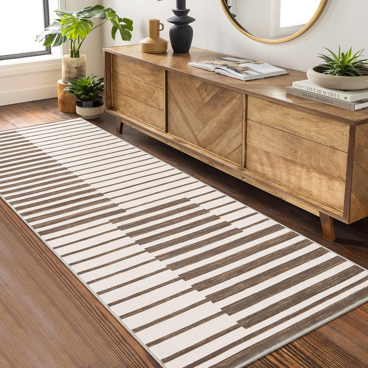 Étagère incurvée à 5 niveaux Garvee avec structure métallique pour salon et bureau, design moderne, robuste, gain de place, panneaux de particules, résistants aux rayures