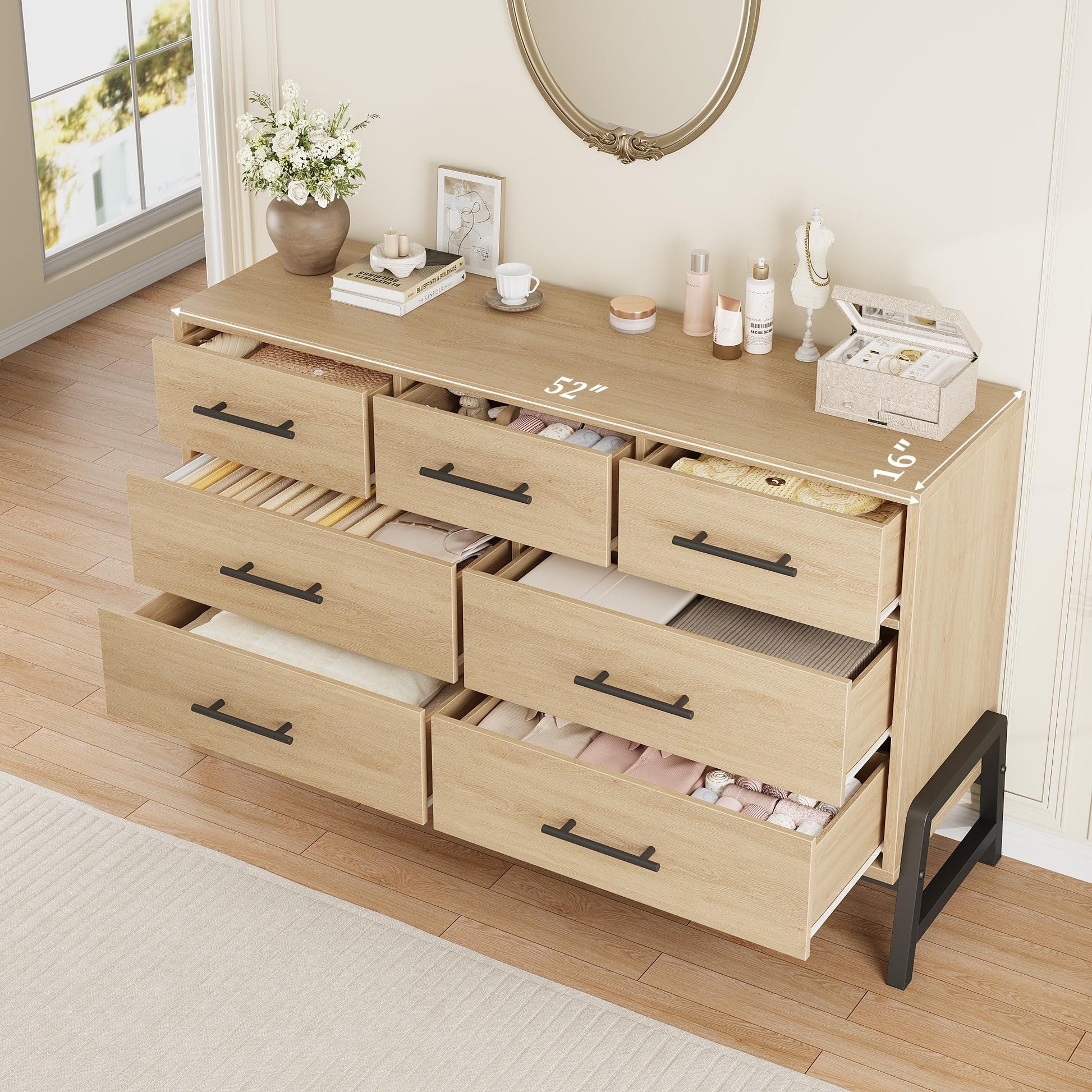 Commode Garvee à 7 tiroirs en MDF, table imperméable pour chambre et salon, design moderne et robuste, 132 x 41 x 81 cm, coloris naturel