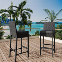 Ensemble de 2 tabourets de bar d'extérieur Garvee en résine tressée, ergonomiques et robustes, structure en rotin PE et acier, pour balcon et jardin, 40,6 x 45 x 103,6 cm, noir