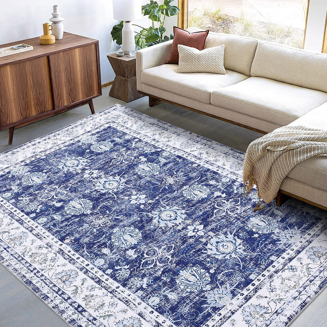 Tapis oriental Garvee, design vintage, 80 x 150 cm, bleu marine, antidérapant, à poils courts, résistant aux taches, pour salon, chambre ou cuisine.