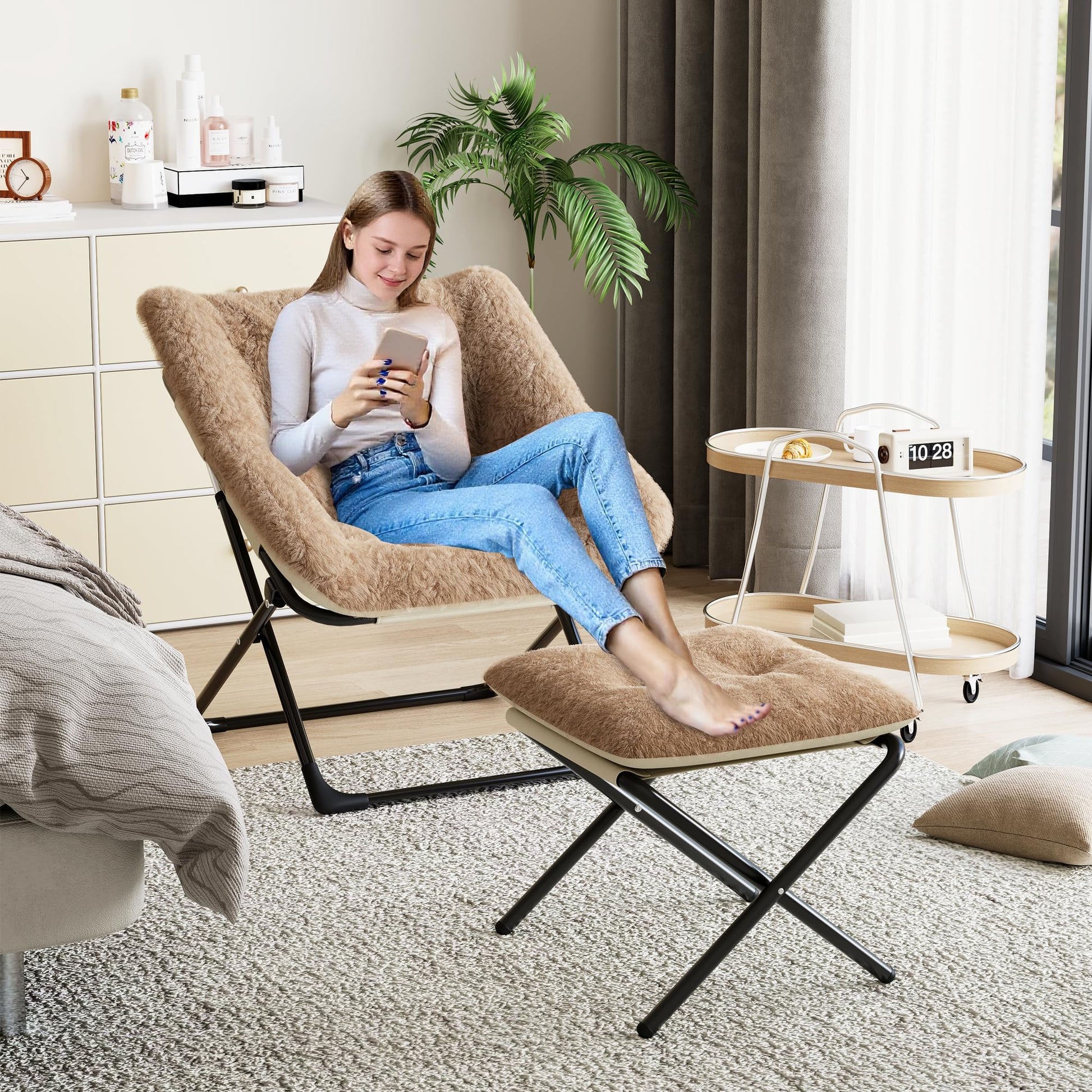 Fauteuil confortable Garvee surdimensionné en fausse fourrure, structure en métal, pliable, multicolore, pour salon et chambre à coucher