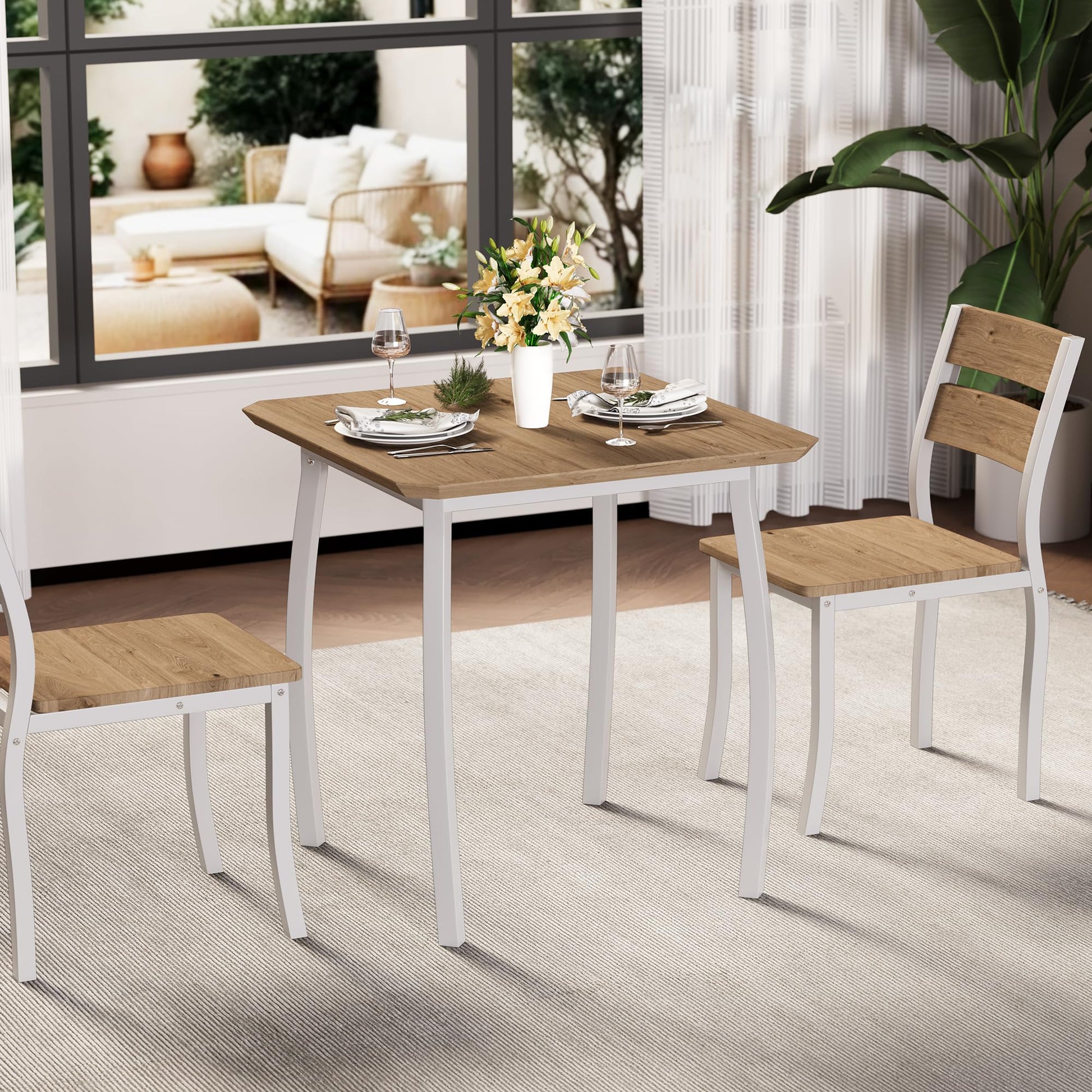 Ensemble de salle à manger Garvee pour 2 personnes avec table carrée et pieds en forme de O, structure en métal et chaise rembourrée, blanc et naturel, idéal pour les petites pièces et les appartements.