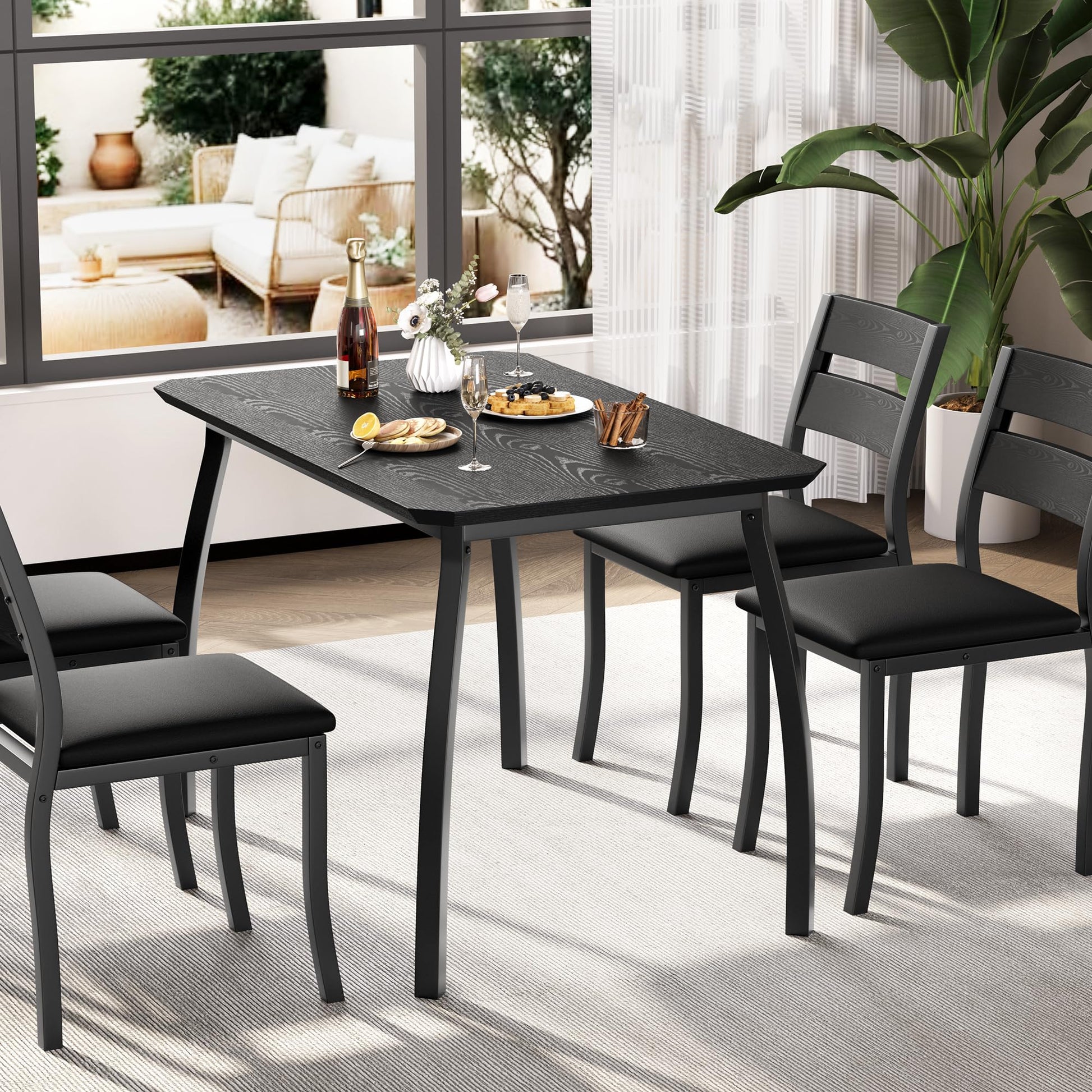 Ensemble table et chaises Garvee pour 4 personnes, structure en métal, design carré, gain de place, noir, idéal pour les petites pièces et les studios.