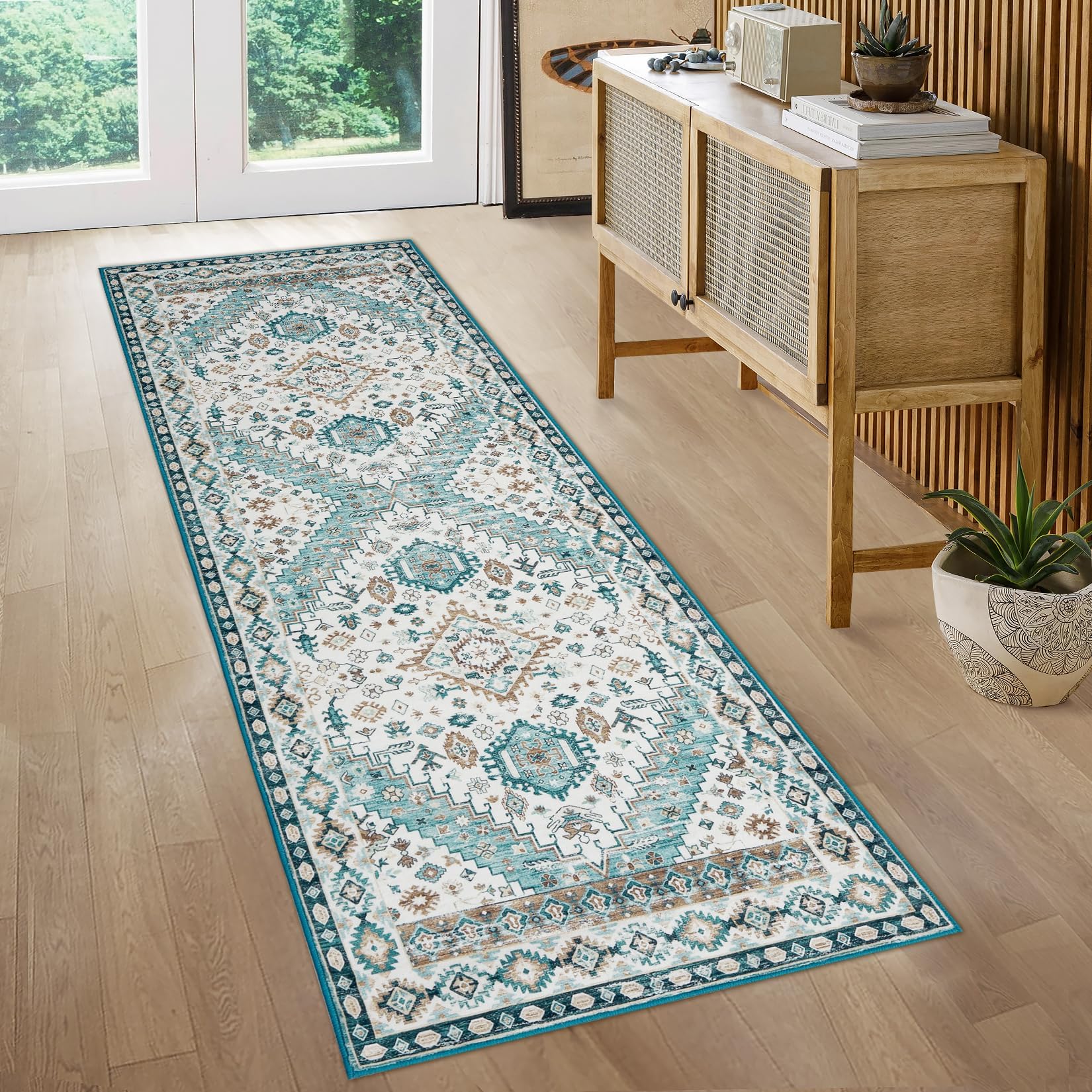 Tapis de couloir vintage lavable Garvee 60 x 230 cm, vert foncé, pour salon, chambre et cuisine. Antidérapant et facile à nettoyer.