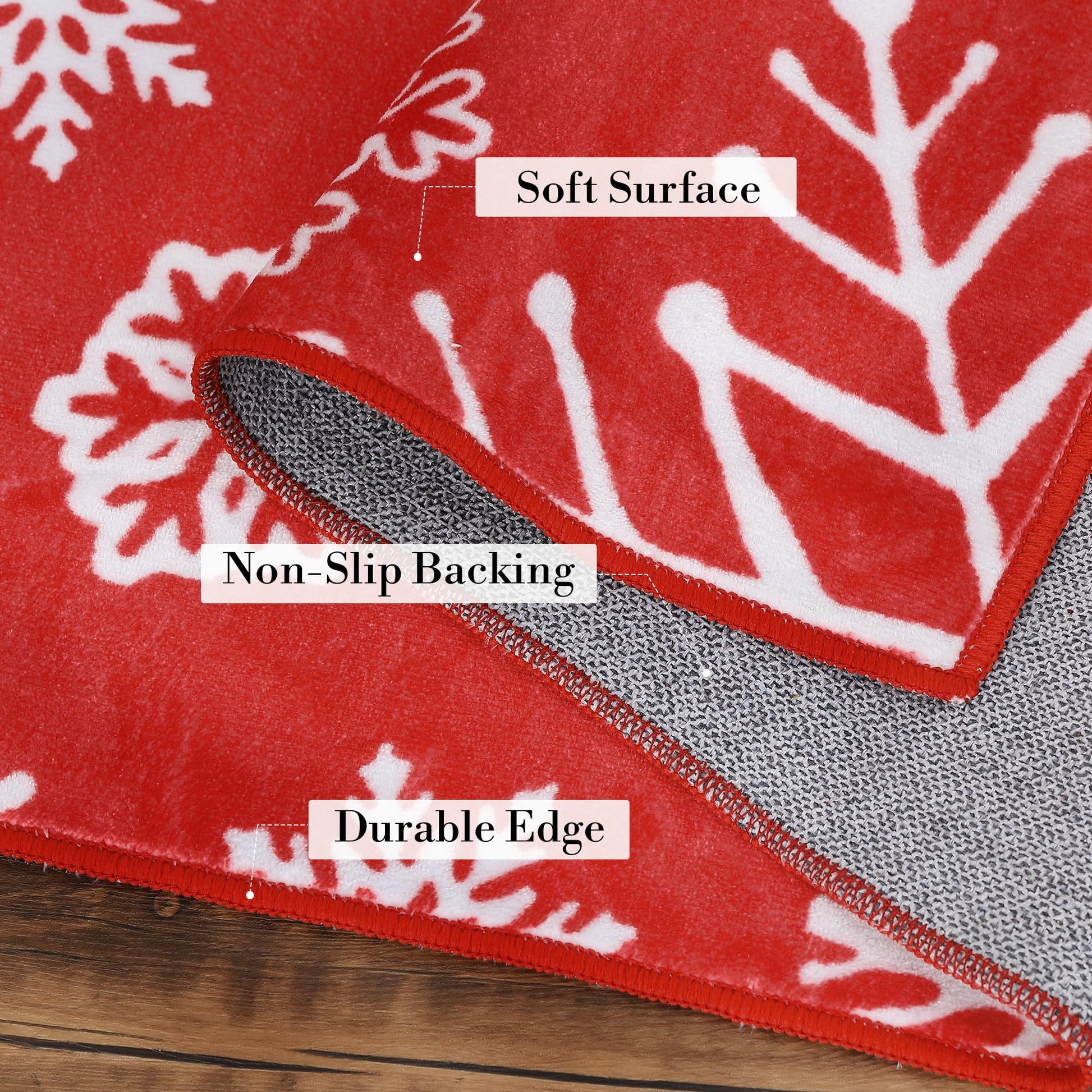 Tapis d'intérieur Garvee pour Noël, motif flocons de neige, antidérapant, lavable, doux et anti-peluches, idéal pour la salle de bain et la cuisine. Décoration festive.