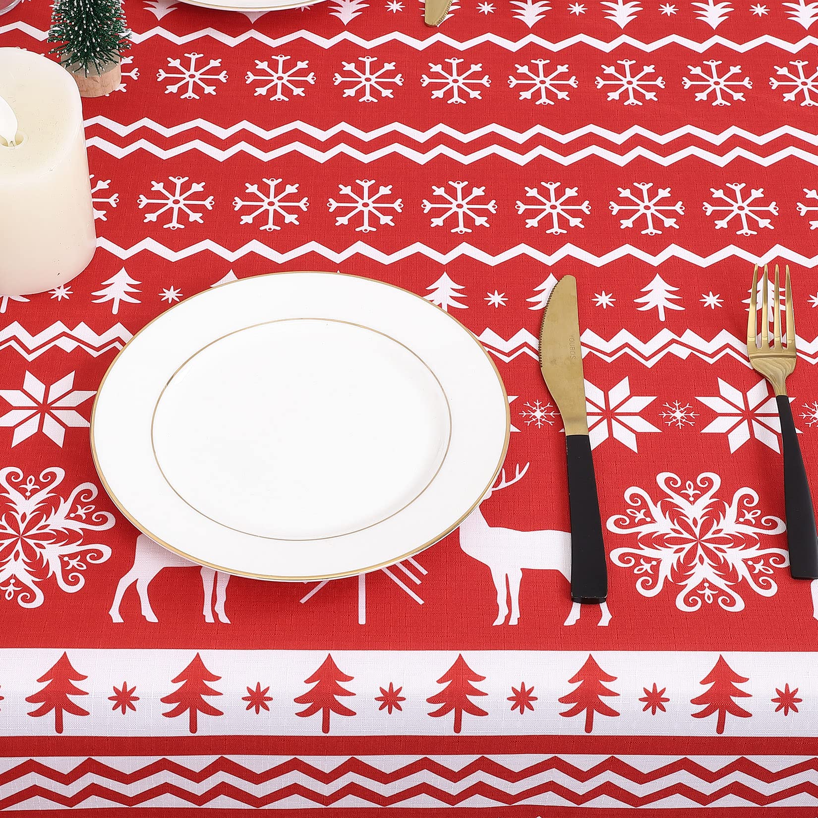 Nappe de Noël ronde Garvee 152 cm rouge, déperlante, antitache, 100 % polyester, motif flocons de neige et rennes, idéale pour les fêtes et la maison