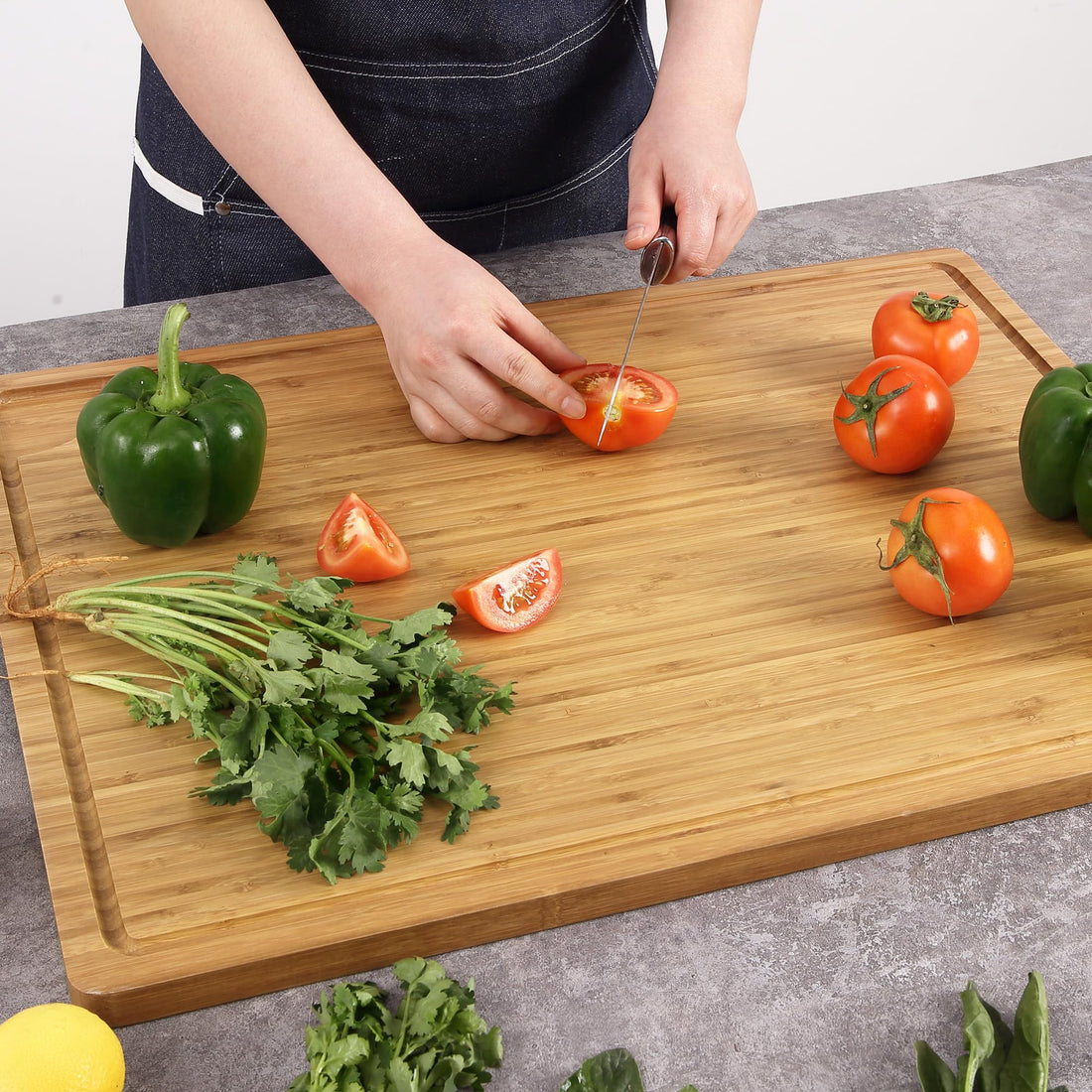 Garvee Planche à découper extra grand en bambou (61×46cm) avec rigole à jus et poignées, pour la cuisine et la viande. Bois robuste, double face