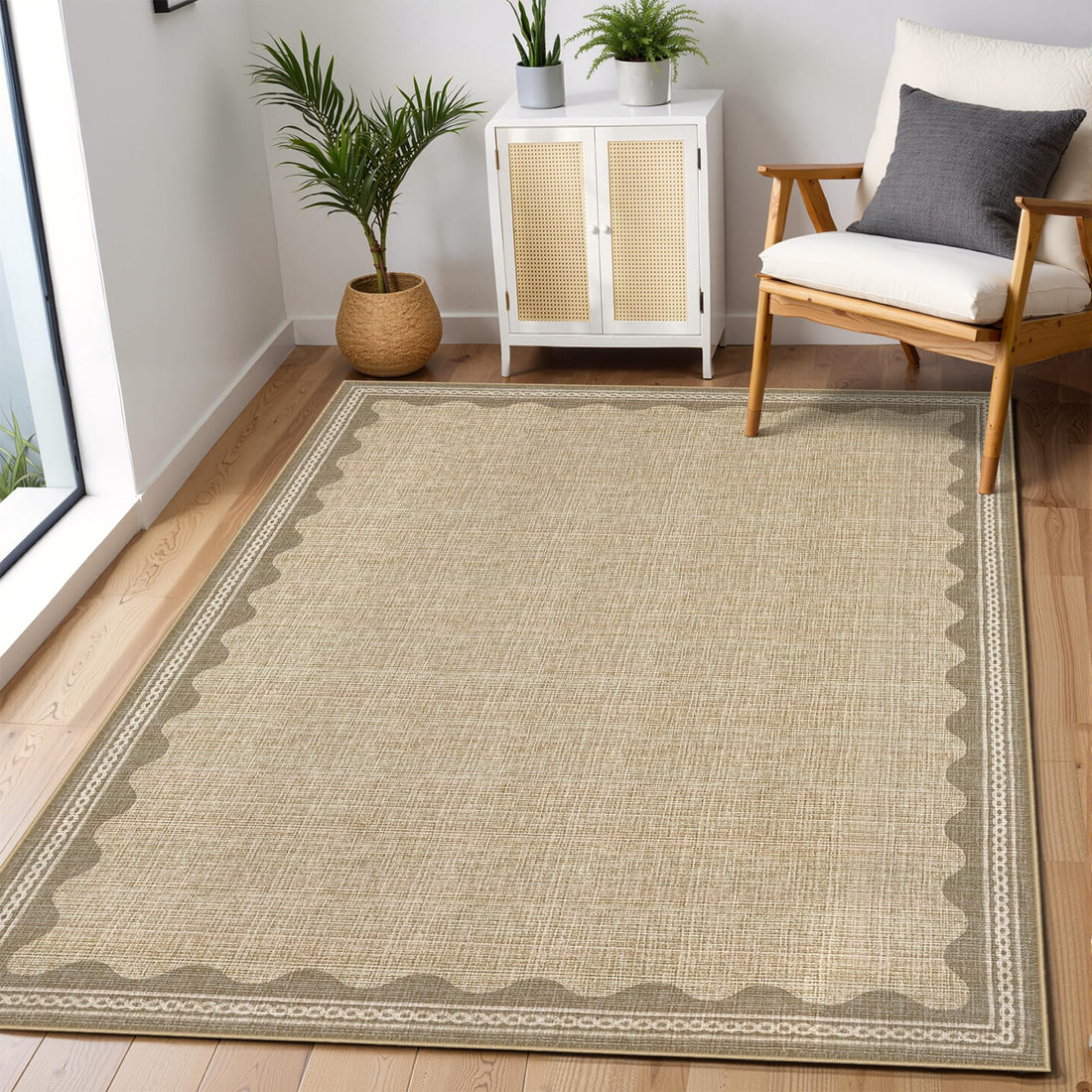 Serre Garvee 57 x 57 x 76 pouces (145 x 145 x 193 cm) à 3 niveaux et 12 étagères, bâche épaisse en PE, fenêtre, portable pour l'intérieur et le jardin.
