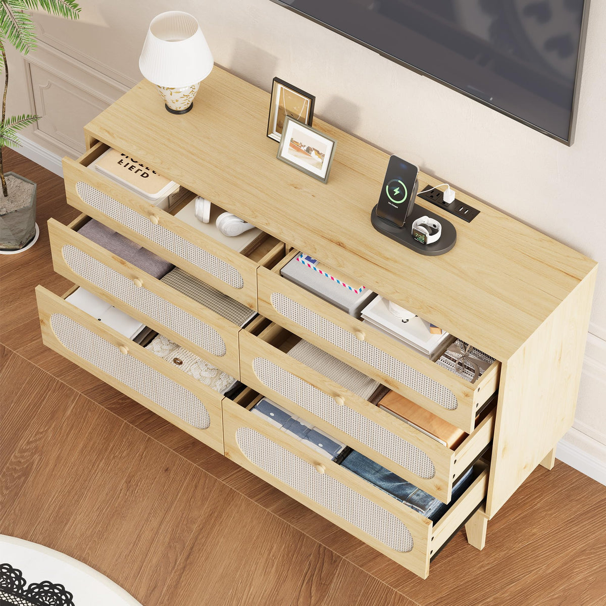 Garvee commode en rotin, 6 tiroirs, ports USB, bois naturel, style bohème, chambre et salon, 132 cm (L) × 79 cm (H), coloris naturel