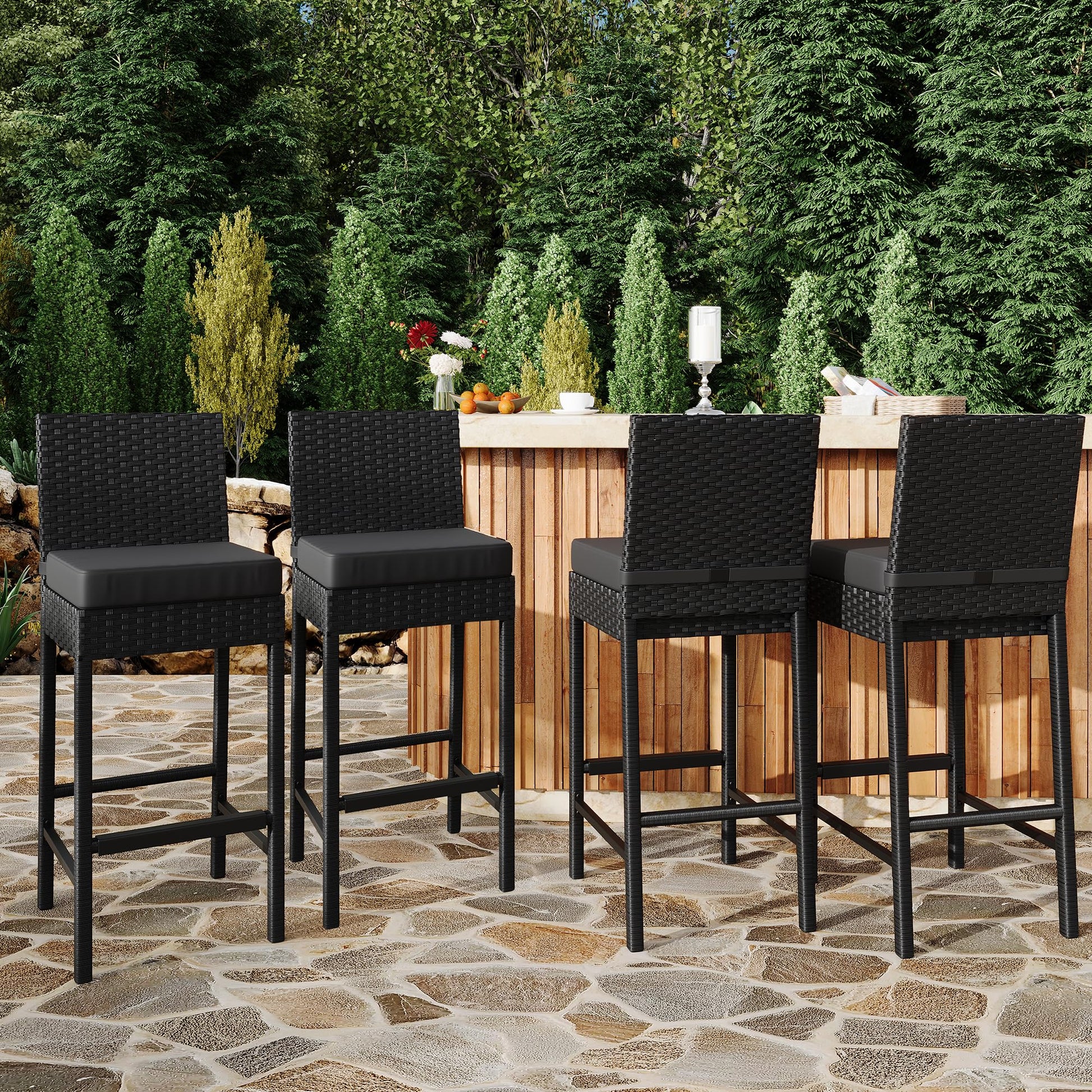 Ensemble de 2 tabourets de bar d'extérieur Garvee en résine tressée, ergonomiques et robustes, structure en rotin PE et acier, pour balcon et jardin, 40,6 x 45 x 103,6 cm, noir