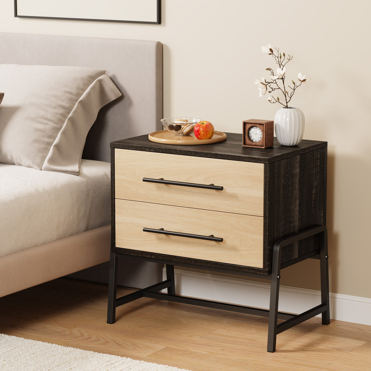 Table de chevet Garvee à 2 tiroirs, table d'appoint moderne, bois clair, pieds en métal, robuste, espace de rangement, idéale pour la chambre et le salon