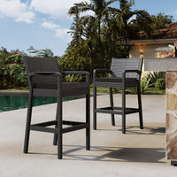 Garvee Ensemble de 2 tabourets de bar d'extérieur avec accoudoirs, en rotin PP tous temps, structure en métal thermolaqué, pour balcon et jardin, noir