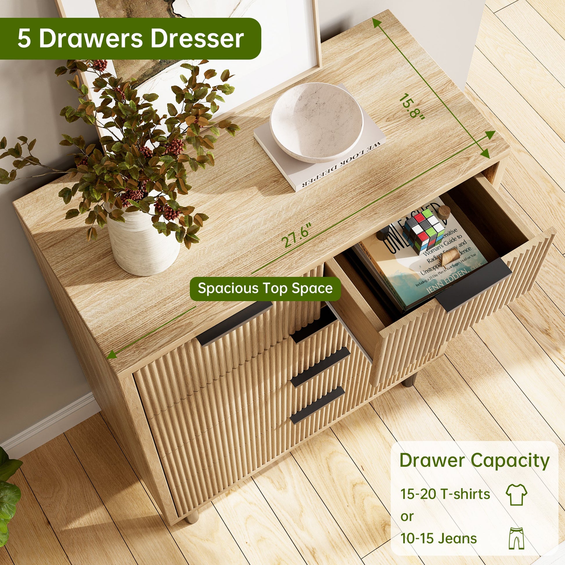 Commode Garvee en chêne cannelé à 5 tiroirs avec pieds en métal, idéale pour la chambre et l'entrée. Style moderne et robuste, coloris noir.