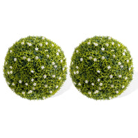 Boules de buis artificiel Garvee, lot de 2, 42 cm (16,5 po), avec fleurs blanches, pour balcon et jardin. Matériau PE durable et sans entretien, vert.
