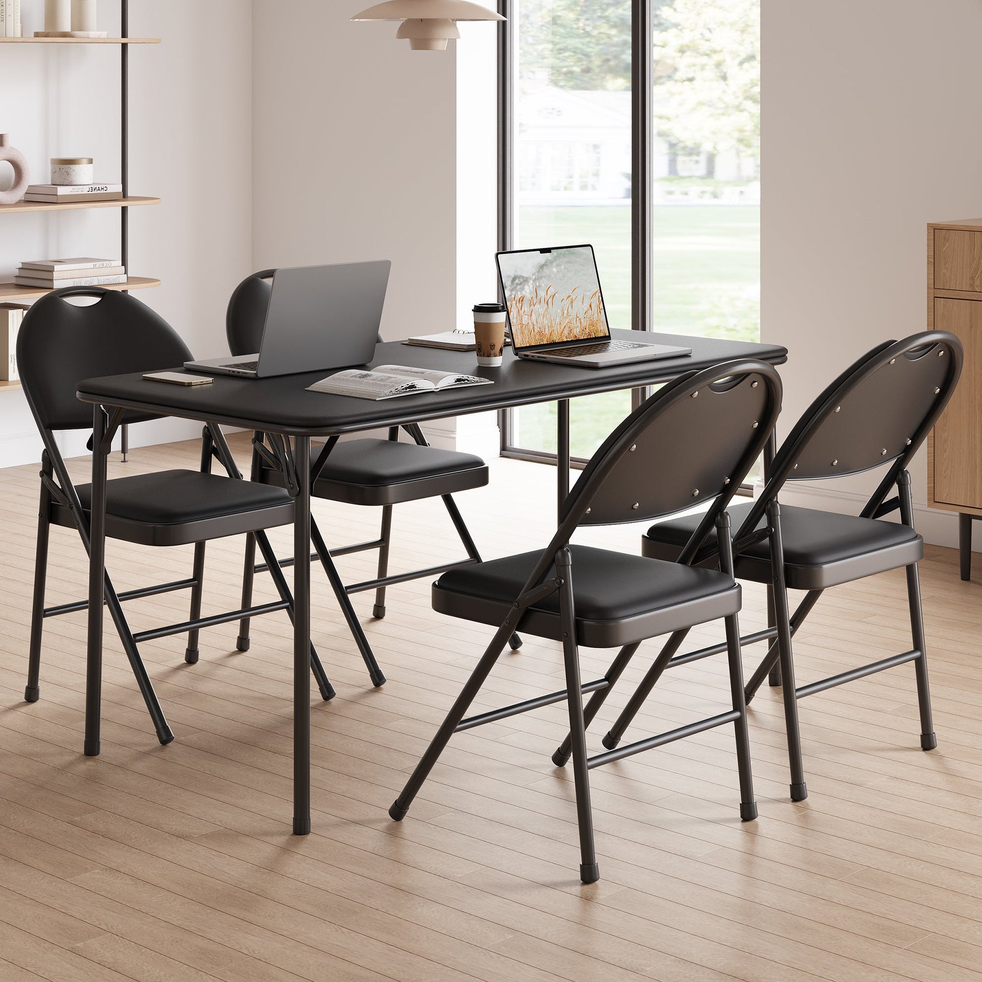 Chaises pliantes Garvee, lot de 6, structure en métal, assise en similicuir, pieds antidérapants, pour une utilisation intérieure et extérieure, robustes et confortables, noires
