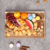 Planche à découper extra-large Garvee en bois d'acacia 45,7 x 30,5 cm avec rainure à jus, poignées, bordure, pré-huilée, robuste et polyvalente pour la cuisine